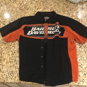 Harley Davidson Genuine Large Garage shirt